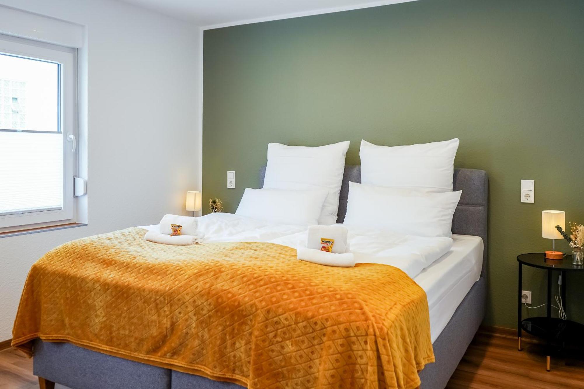 7Seas Boutique Aparthotel Homburg - Stilvoll, Digital & Ideal Fuer Familie & Business エクステリア 写真