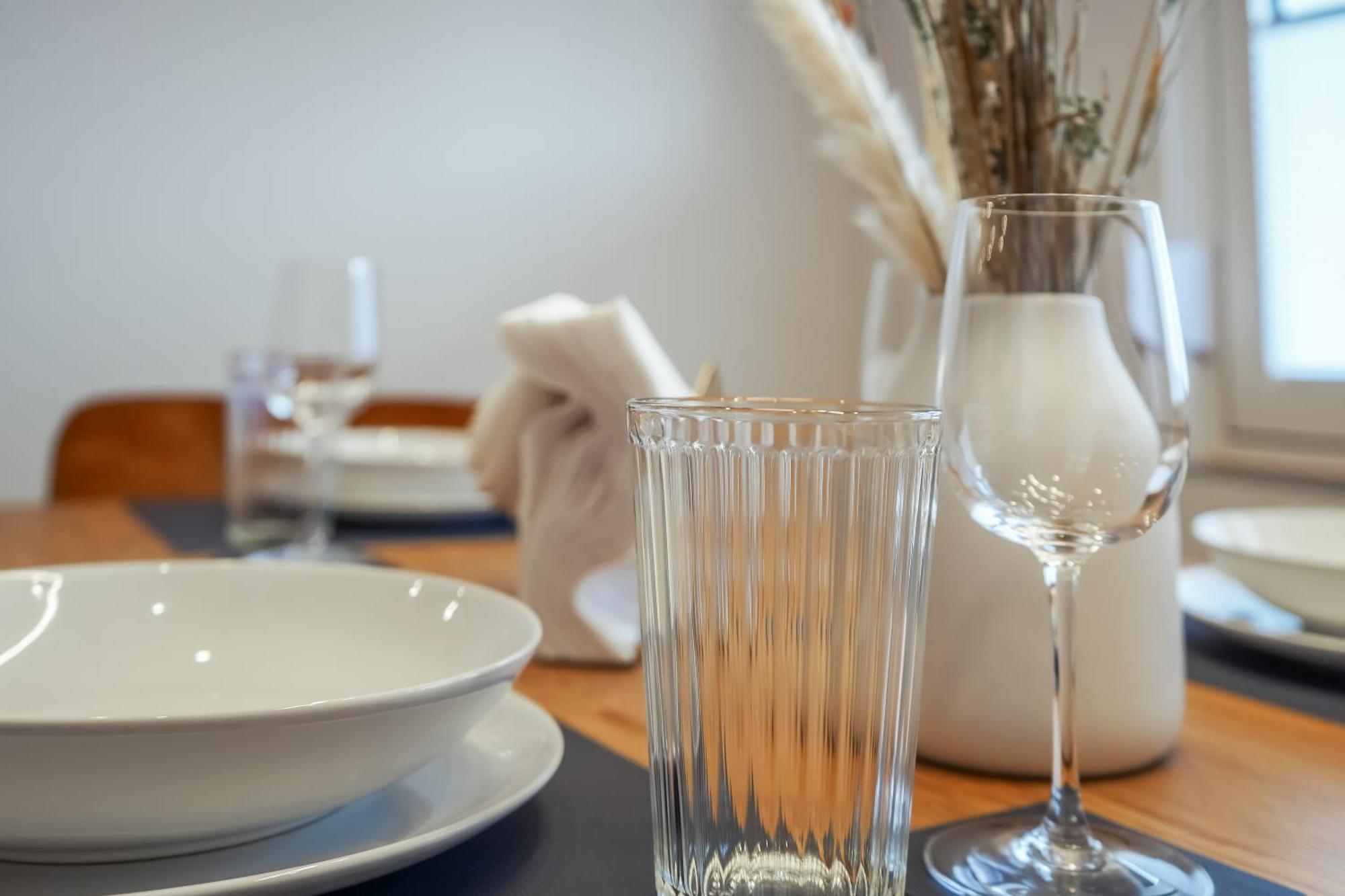 7Seas Boutique Aparthotel Homburg - Stilvoll, Digital & Ideal Fuer Familie & Business エクステリア 写真