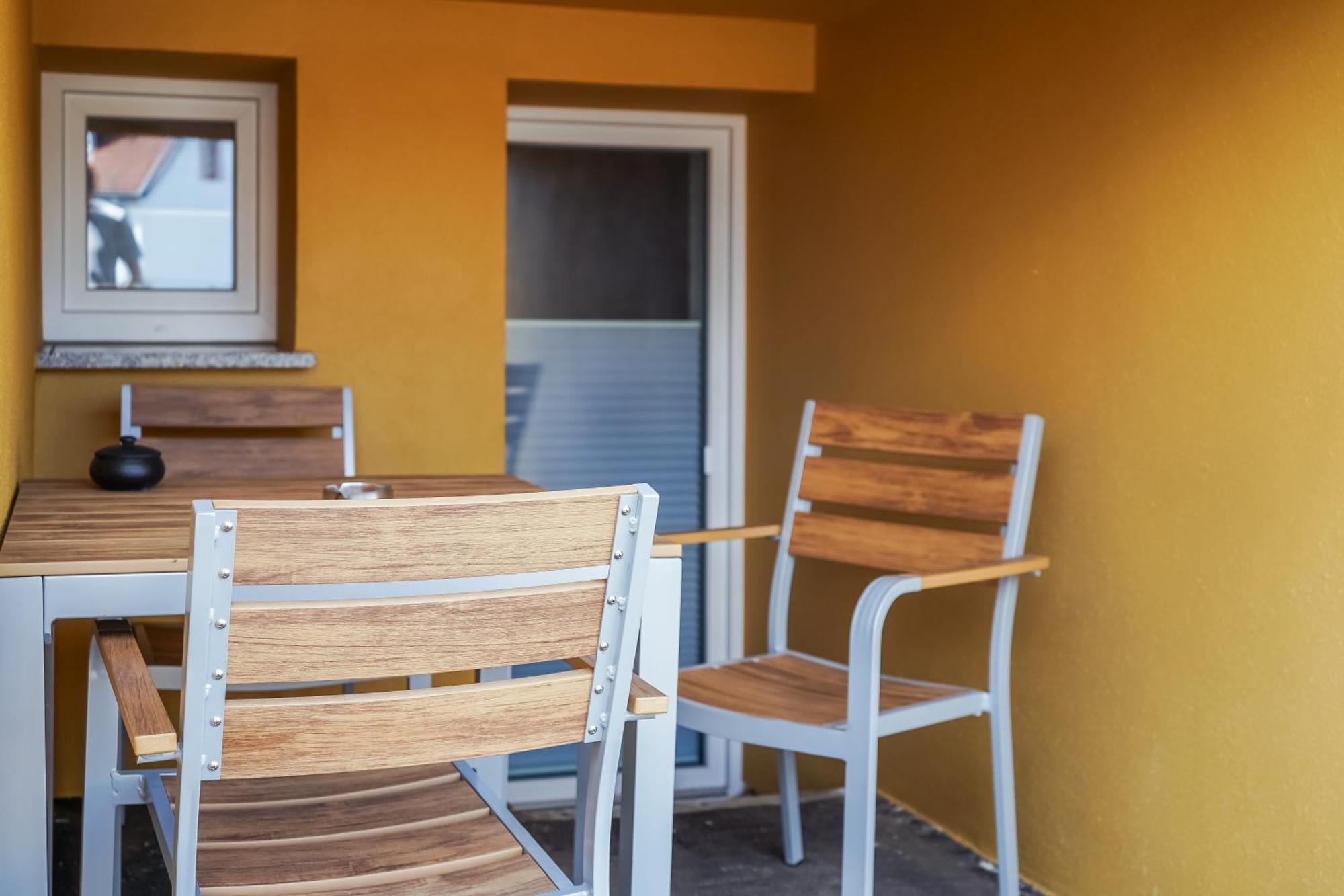 7Seas Boutique Aparthotel Homburg - Stilvoll, Digital & Ideal Fuer Familie & Business エクステリア 写真